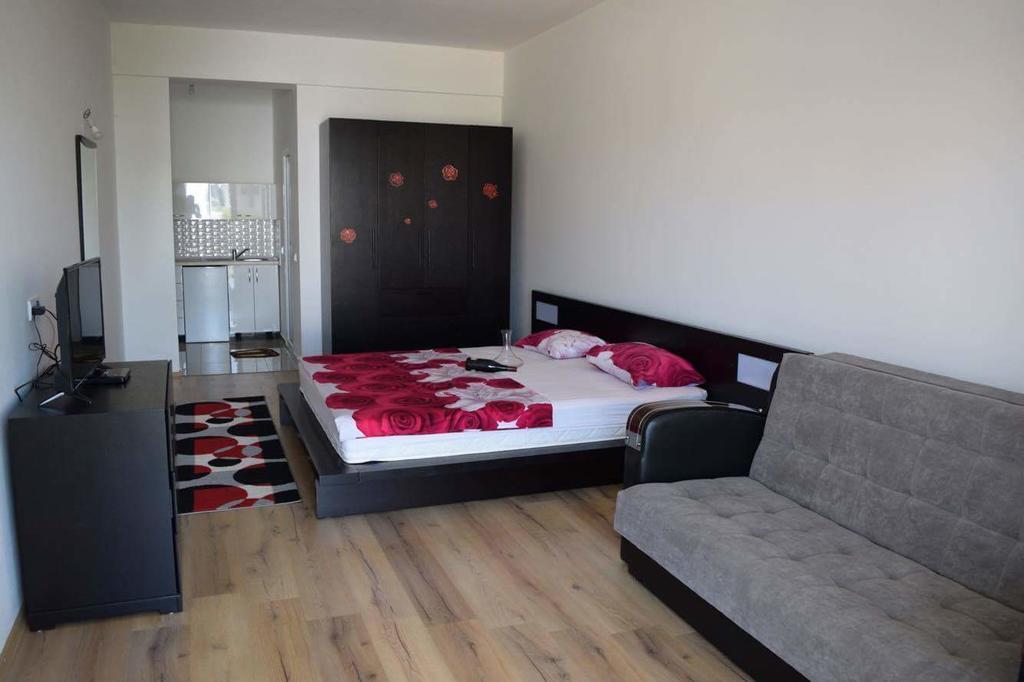 Leli Apartments Ulcinj Exteriör bild